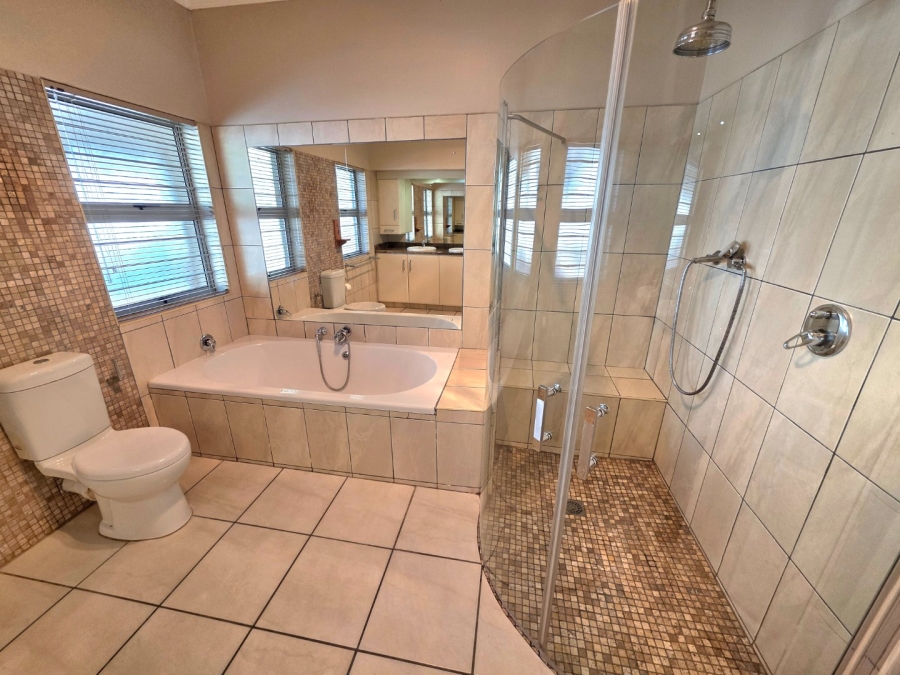 5 Bedroom Property for Sale in Eureka Free State